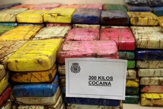 厄瓜多香蕉貨船藏毒 西班牙查獲9.5公噸古柯鹼