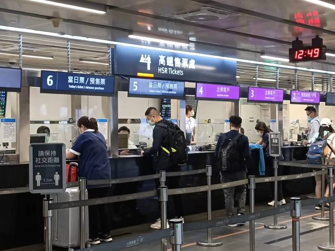 妹子搭高铁自由座1人占2位，他怒超扯真相气炸。（示意图／本报系资料照）