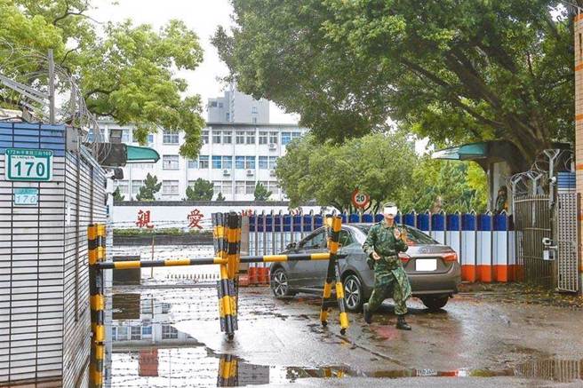 2020年5月，國軍最神秘的通資電軍部隊傳出集體採購貪瀆弊案，廉政署搜索南部某營區帶回9名士官兵約談。（圖 / 中時資料照）