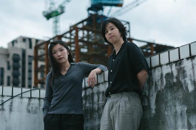 导演彭紫惠（左起）、王品文执导的新片《春行》入选国际影展竞赛单元。（今日影像艺术提供）