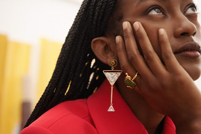 Kate Spade Shaken Or Stirred 马丁尼吊饰耳环及橄榄戒指 。（Kate Spade提供/林欣仪台北传真）