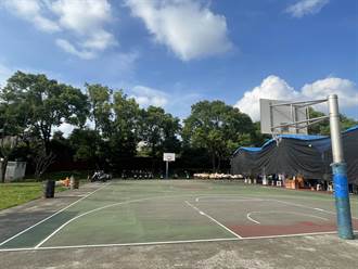 桃園龍岡蓋全民運動館惹怨 拆籃球場卻沒設計球類運動場