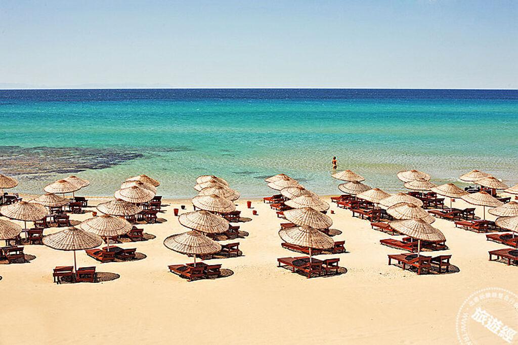 伊茲密爾的阿拉恰特海灘被稱為世界最好的衝浪地點之一。（圖片：土耳其文化旅遊推廣局提供）