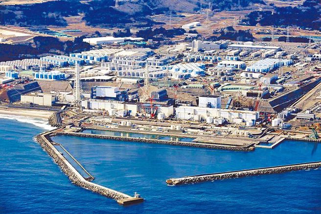 福岛第一核电厂排放氚水，引起大陆民眾强烈反弹。（路透）