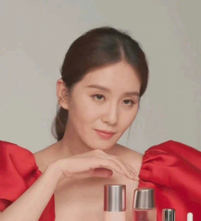 刘诗诗被公开衰老照。（图／翻摄自Real皮皮王微博）