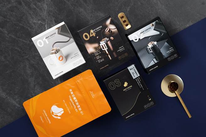 路易莎限時推「中秋獻禮，心意滿滿」經典濾掛咖啡組及豪華咖啡豆組中秋禮盒。（路易莎提供／朱世凱台北傳真）