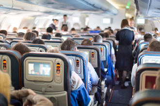 搭機坐靠窗離座難 空姐提醒「基本禮節」以防惹毛前排乘客
