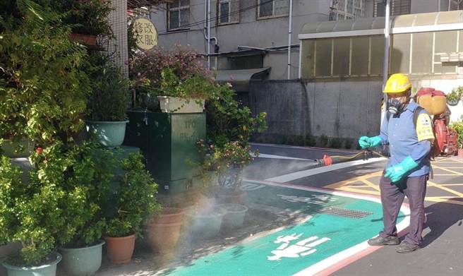 北市30日新增1例登革热本土确诊病例，为居住中山区的30多岁男性，中山区公所已成立区级应变工作小组，并发动社区清洁日进行孳生源清除。（北市卫生局提供）