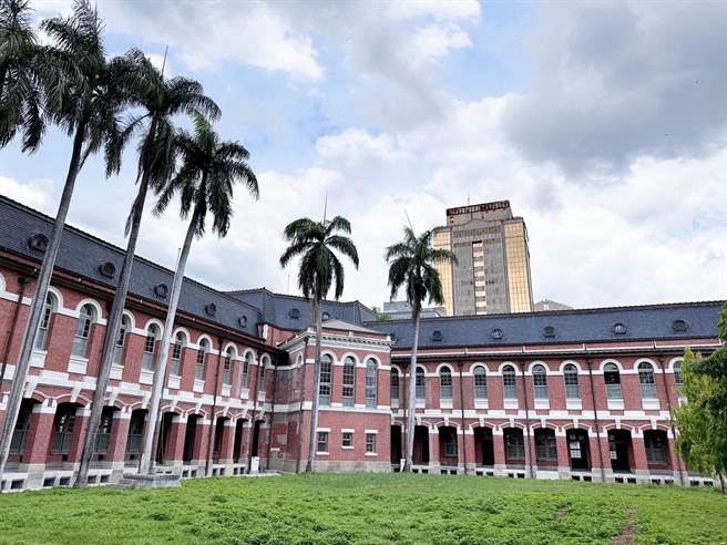 台中州廳修復後的中庭外觀。（台中市文化局提供／陳淑芬台中傳真）