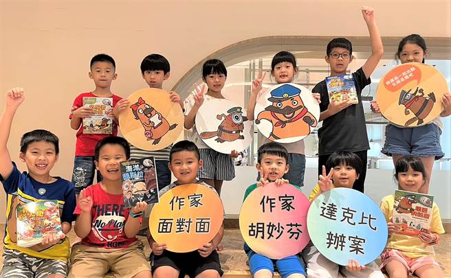 新北市立图书馆泰山分馆9月推出「开学免烦恼」阅读收心活动。（新北市立图书馆提供）