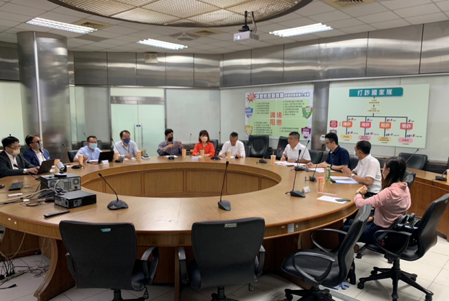 刑事局与四大超商研商会议。(叶庭欣/翻摄)