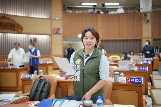 新北市议员黄淑君呼吁教育局依照特教生需求调整课纲，帮助他们自主自理。（黄淑君提供）