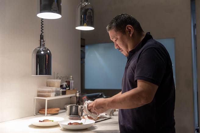 國城建設2019年就力邀武田健志來台執掌Liberte’。（業者提供）