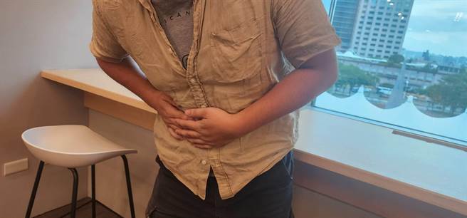 随着饮食习惯的改变，脂肪肝在台湾越来越常见，虽然初期没有明显症状，但若是置之不理，后续可能升级成肝炎甚至肝癌。(黄敬文翻摄)