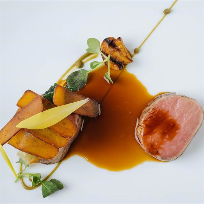 「态芮」呈现时尚台湾菜，以法式技法或概念重新诠释台菜，赋予传统菜肴崭新面貌与滋味。（态芮提供／陈韵萍台北传真）