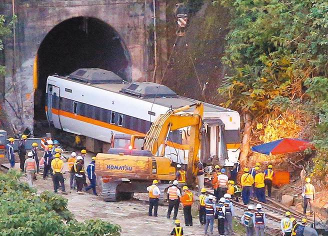 台铁太鲁阁号事故现场。（资料照片）