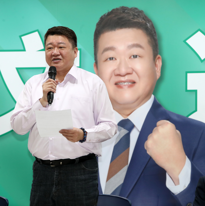 民进党立委落选人何博文因论文抄袭遭淡江大学撤销硕士学位，选后却将高升党副秘书长，引发国民党立委徐巧芯大酸，抄论文的处罚真的好严厉。（资料照,刘宗龙摄）