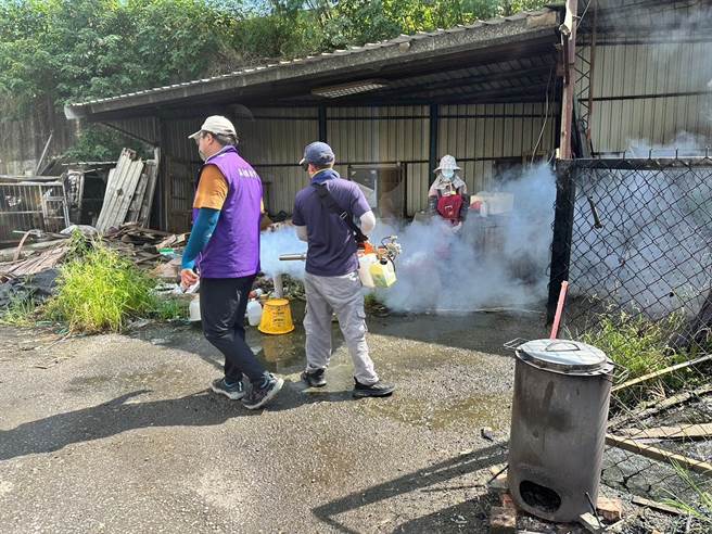 嘉義縣登革熱疫情延燒至太保、水上，縣府加強清消防治。（嘉義縣政府提供／廖素慧嘉縣傳真）
