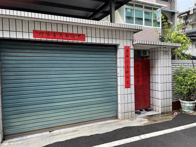 高雄市冈山区有一家资本额才50万元的蛋行—超思公司，却获得农业部上亿补助款，8月31日其大门紧闭。（资料照，林瑞益摄）