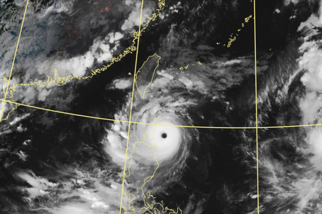 香港天文台发出「十号飓风讯号」 苏拉恐构成巨大威胁。（示意图／中央气象局）