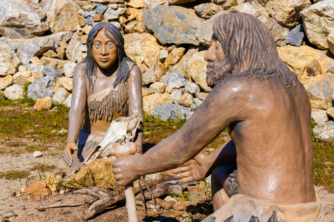 5000多年前新石器时期的红山文化先民喜欢住山坡上，其一可能受环境影响，或是古人想更靠近天上的神。(示意图/达志影像)