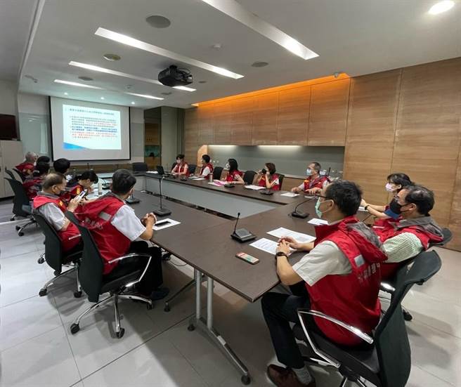 因应海葵颱风可能带来强风及豪雨，新竹科学园区管理局2日上午成立应变中心。（竹科管理局提供／陈育贤新竹传真）