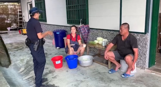 海葵颱风步步进逼，警方提醒民眾注意防颱。（警方提供）