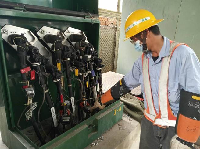 因应海葵颱风来袭，台电彰化区营业处已完成防灾设备及备料盘点。（台电提供／孙英哲彰化传真）