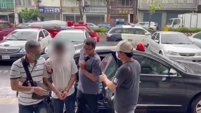 三峽分局今日將犯嫌逮捕到案。（翻攝畫面）