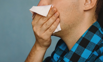 鼻塞以為感冒竟是長這腫瘤！6警覺症狀 小心侵蝕骨頭