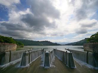 海葵颱風過境豐沛雨量 鯉魚潭水庫重返滿水位