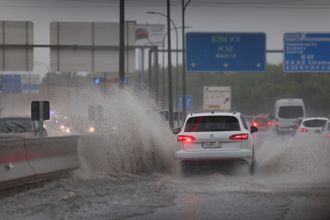 影》暴雨襲西班牙大淹水！馬德里發布紅色警戒