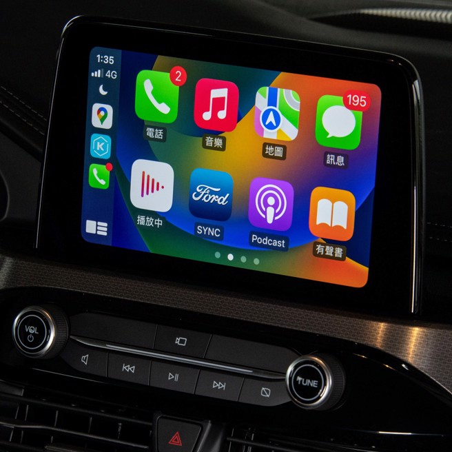 4. 8吋悬浮式触控萤幕内建SYNC整合系统。（陈大任摄）