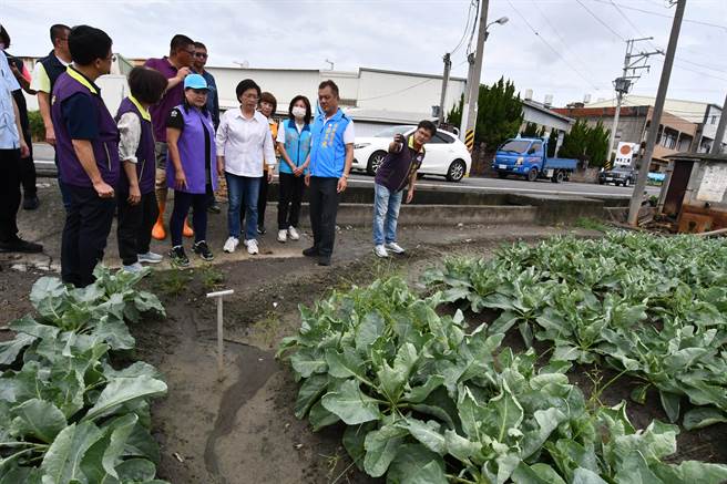 王惠美说，预计规画在溪州乡，期待更多农友加入智慧农业的行列，来克服气候因素并增加收成，更希望中央相关单位能够体恤农民，做好物价调拨，提高农民收入。（彰化县政府提供／吴建辉彰化传真）