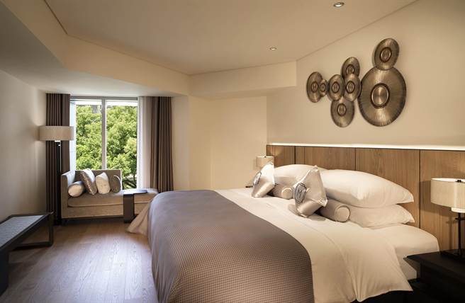 「搭高铁．和逸慕轩冬游趣」专案，预订该专案即享加购高铁车票65折优惠。 (国泰饭店观光事业提供)