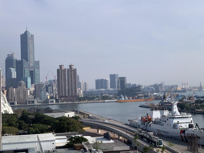 高雄知名地标85大楼。(摄影/柯宗纬)