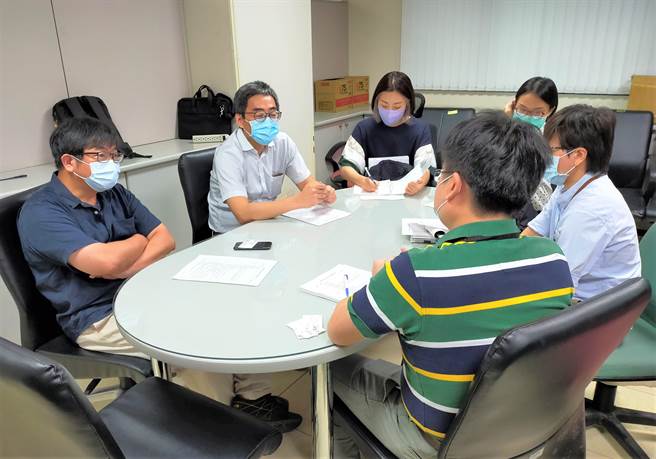 桃园市政府创新提案竞赛鼓励同仁共同运用智慧、发挥创意解决问题。(桃市府提供／蔡依珍桃园传真)