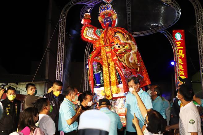 7日深夜登场的「火化升天」仪式是重头戏，图为2022年资料画面。（嘉义县政府提供∕吕妍庭嘉义传真）