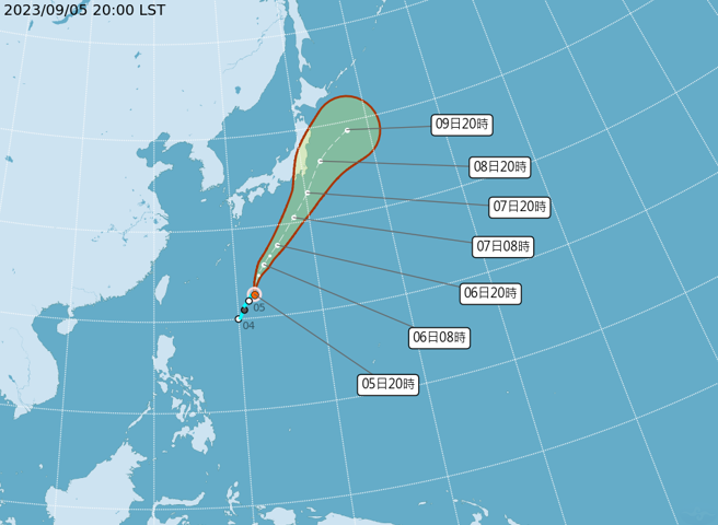 气象局分析鸳鸯颱风未来路径。（翻摄自气象局）