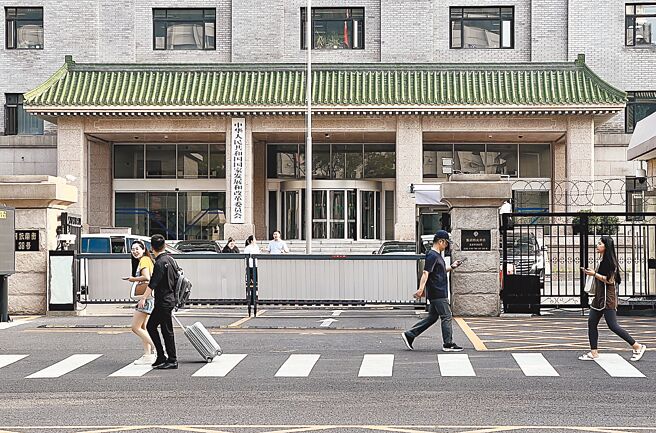 大陆为提振民营经济再下猛药，发改委4日宣布设立「民营经济发展局」。图／中新社