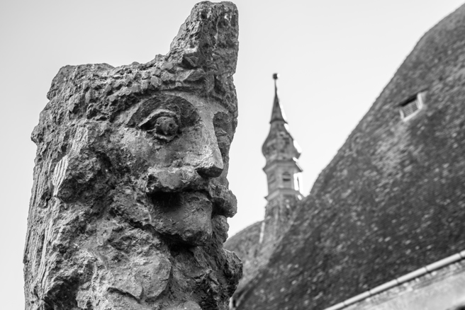 中世纪统治东欧瓦拉几亚公国的弗拉德三世，以行刑手法凶残留名。（图／Shutterstock）