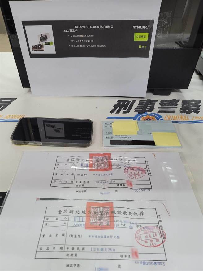 周男以市价6万多元显卡帮粉丝抢票。(林郁平摄)