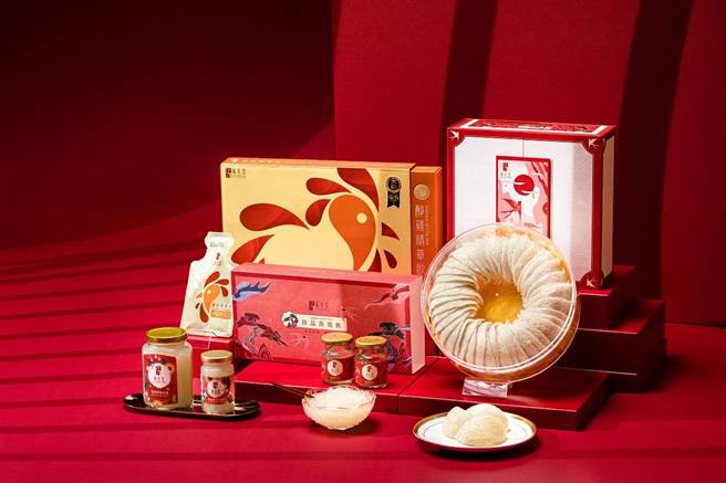 燕窝专家琉元堂中秋推一系列限时优惠，包括「珍品燕窝饮礼盒」，内含珍品燕窝饮5入，3盒优惠价4500元。（琉元堂提供／朱世凯台北传真）