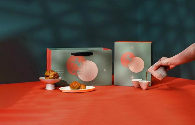 湛卢咖啡推出的「湛卢中秋余香礼盒」，优惠价980元。（湛卢咖啡提供／朱世凯台北传真）