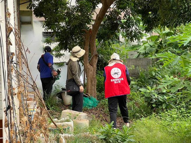嘉义县再新增一例登革热确诊案，县府加强环境清消。（嘉义县政府提供／廖素慧嘉县传真）