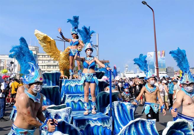 一年一度的海洋老鹰嘉年华将于9月16日登场，届时将会封街让充满节奏的森巴鼓声与舞者，在街头舞动热情。（张志康摄）