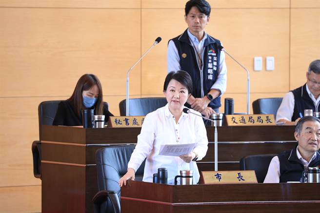 今年国庆焰火将在台中中央公园登场，预估将涌入50万人，台中市长卢秀燕坦言「想到就头皮发麻」。（张亦惠摄）