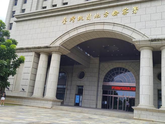 检方依照柯女在脸书上评论艺人梁云菲内容，认为与公共利益无关，依加重诽谤起诉柯。（赖佑维摄）