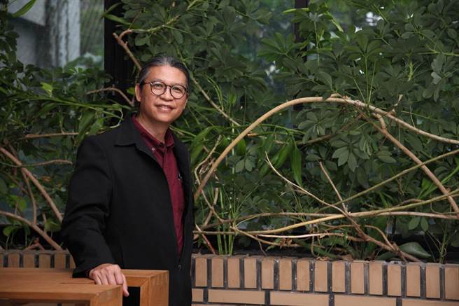 文化部今（7）日宣布，新任国立台湾工艺研究发展中心主任将由国立台北科技大学工业设计学系教授兼木艺培育暨设计研发中心主任陈殿礼接任。（文化部提供／李欣恬台北传真）