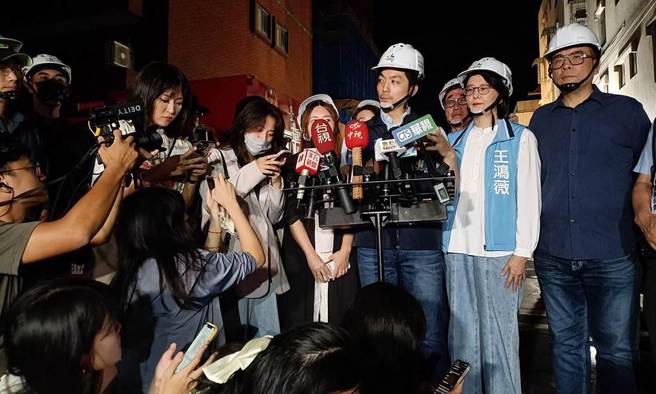 台北市长蒋万安受访时表示，初步了解是因为旁边施工工地在向下开挖时，没有马上进行「大底」施工，导致一旁连续壁破裂，因此导致地层下陷。（台北市政府提供／丁上程台北传真）